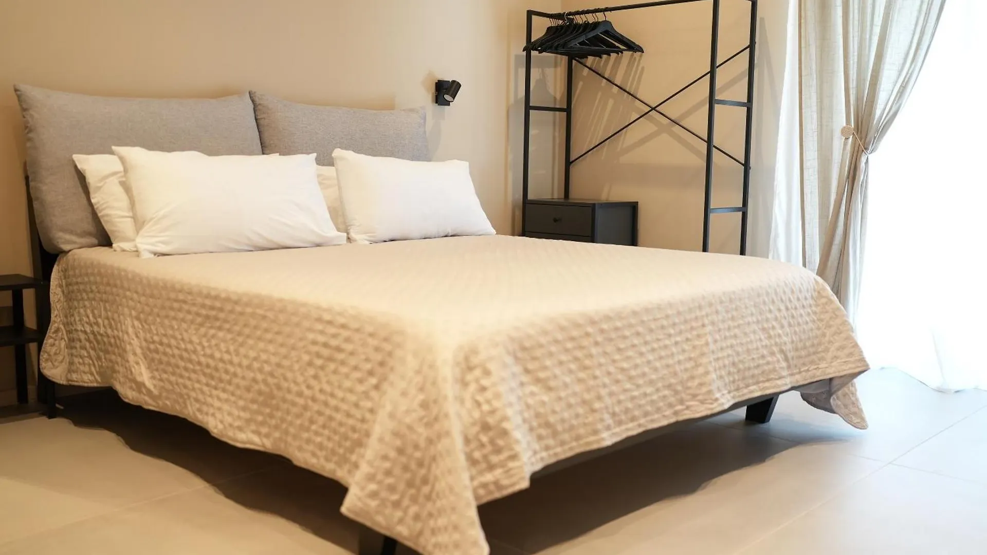 Alma House Apartment Naples 0*,  Italy